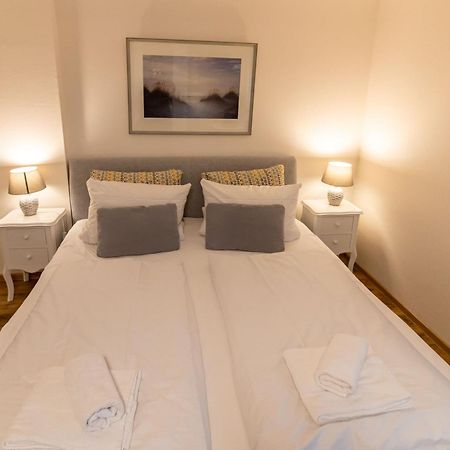 Achterkoje Apartment Greetsiel Ngoại thất bức ảnh